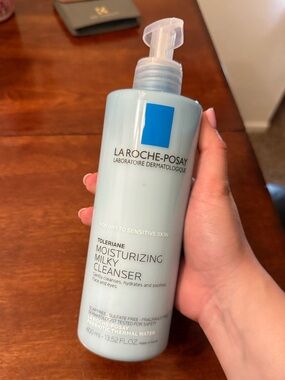 La Roche-Posay Toleriane Moisturizing Milky Cleanser 13.52 Fl Oz BNWT sensitive